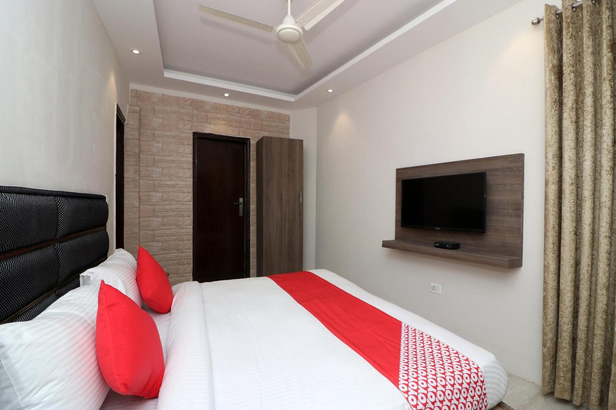 Oyo Flagship Doraemon Residency 3* New Delhi