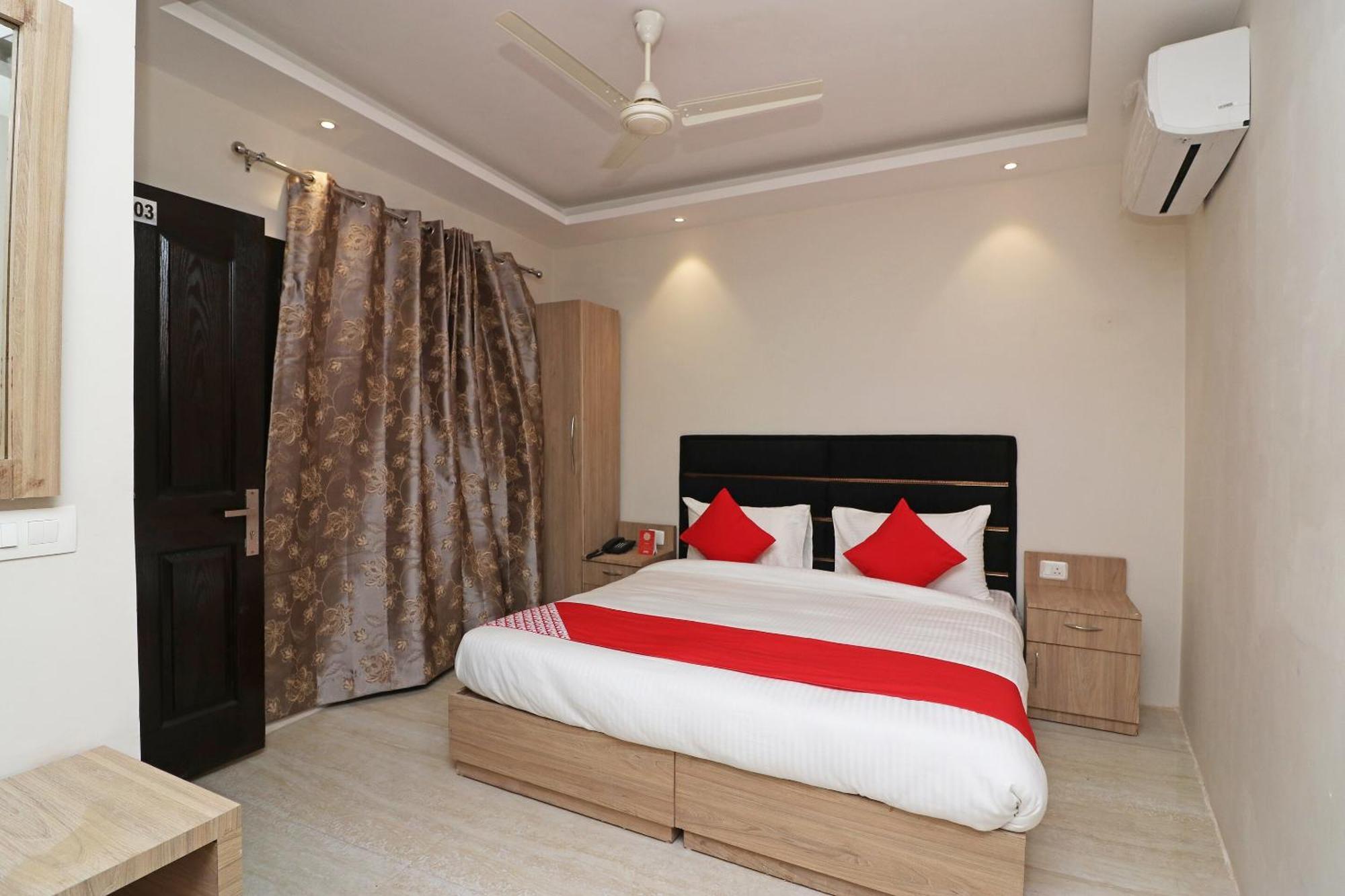 Hotel Oyo Flagship Doraemon Residency 3*